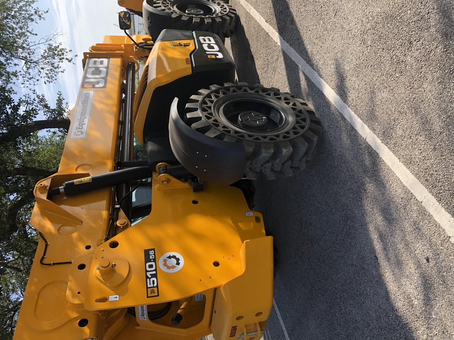 2020 JCB 510-56 Cab/Heat/Air, 74 HP, Solid Tires, STD Worklight, Beacon, Aux Hydraulics, Lifting Eye, Back up Alarm w/66" Carriage/60" Forks