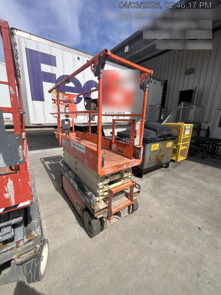 2021 JLG ES1932