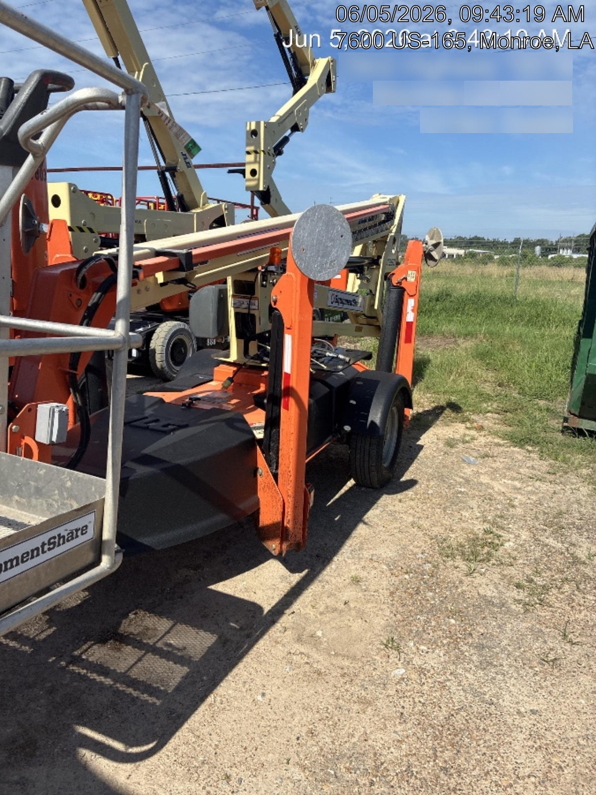 2022 JLG T350