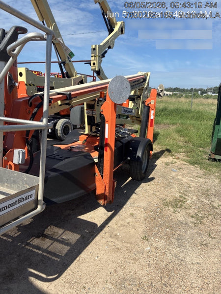 2022 JLG T350