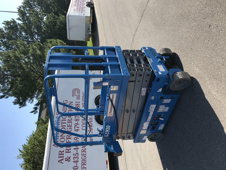 2019 Genie GS-1930 Fixed rails with chain Entry