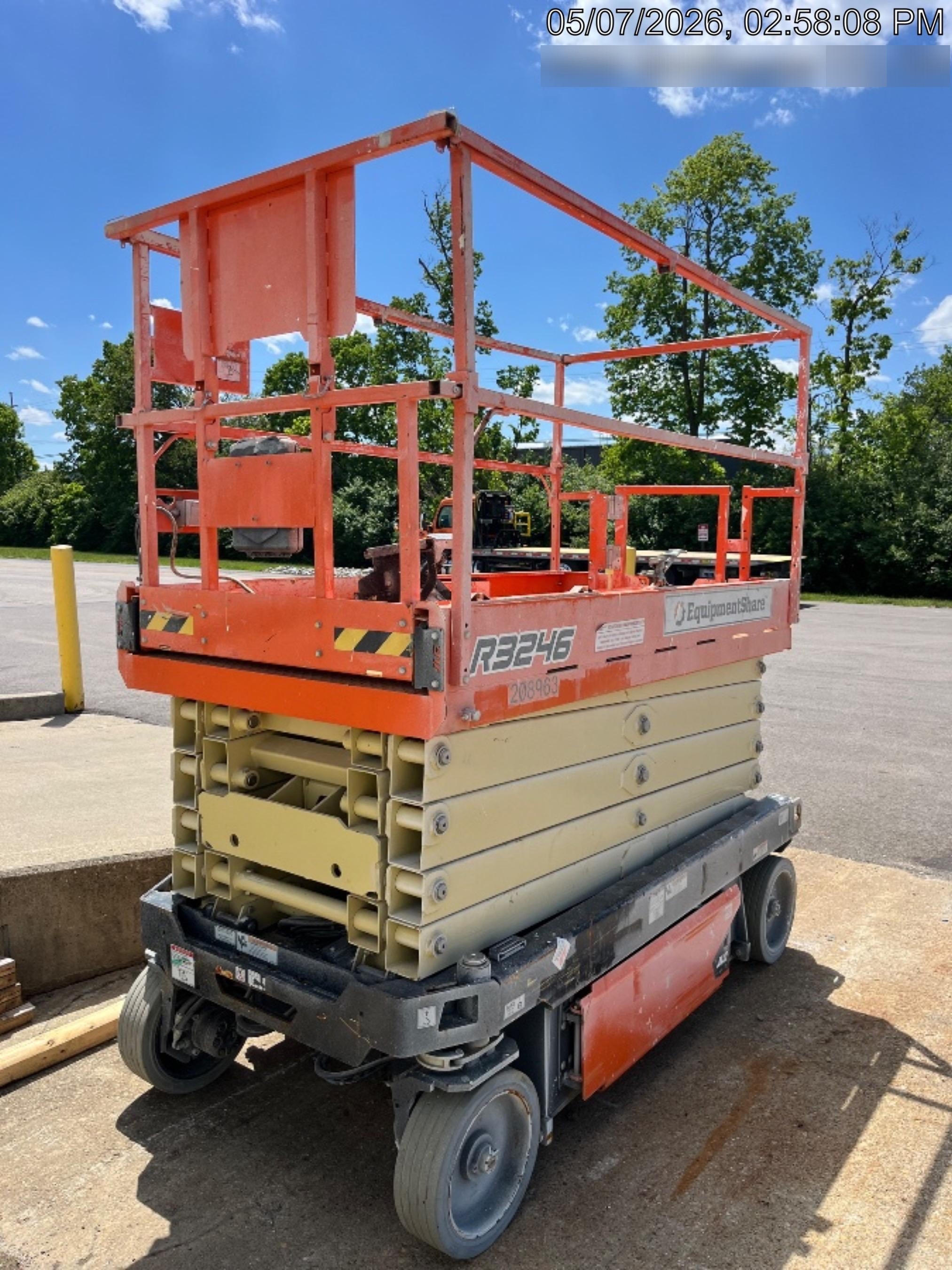 2022 JLG R3246