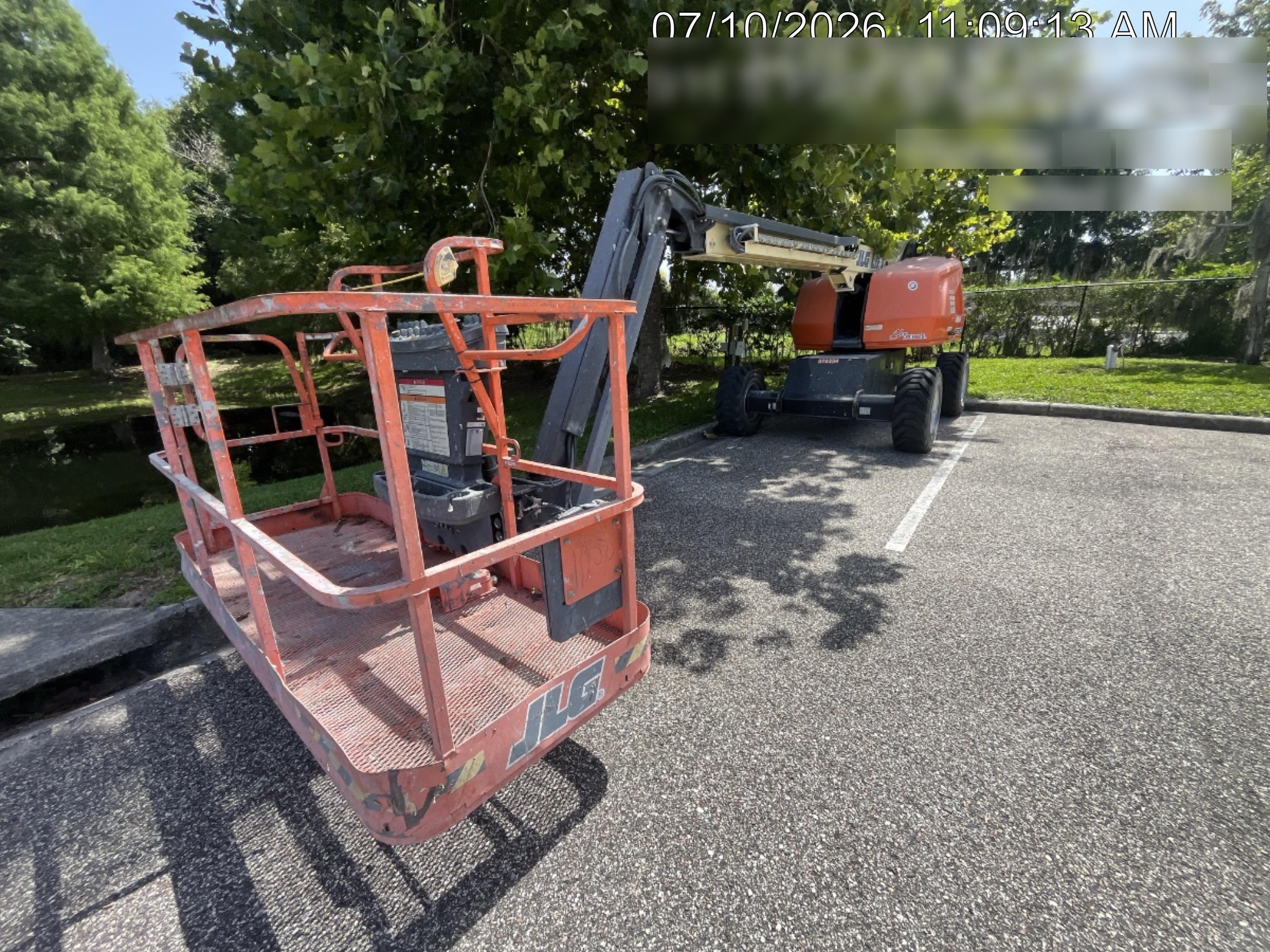 2023 JLG 460SJ
