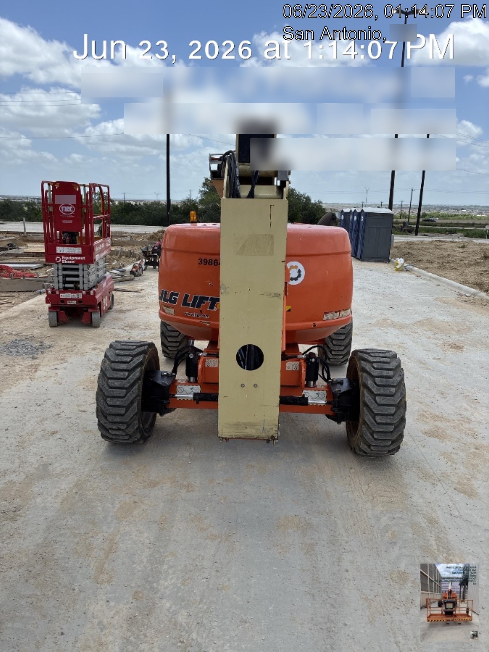 2019 JLG 600AJ