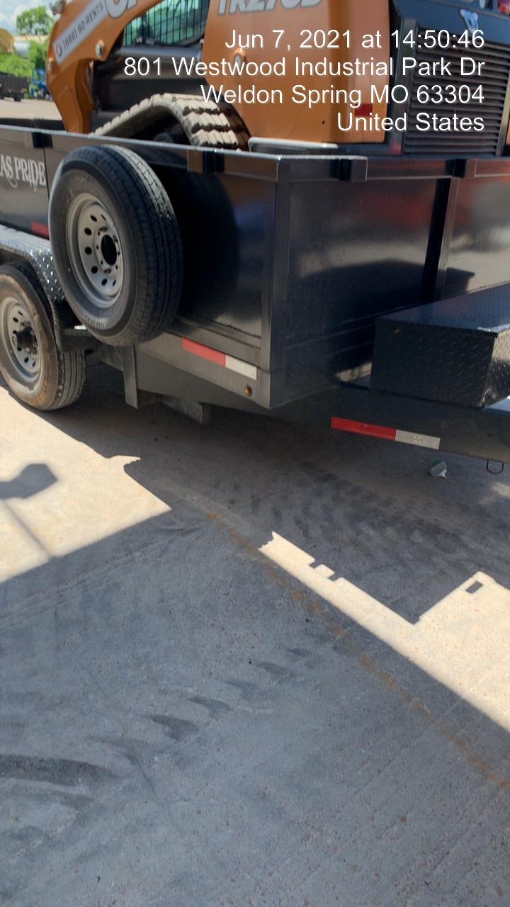 2021 CASE TR270B