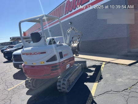 2023 TAKEUCHI TB235-2R