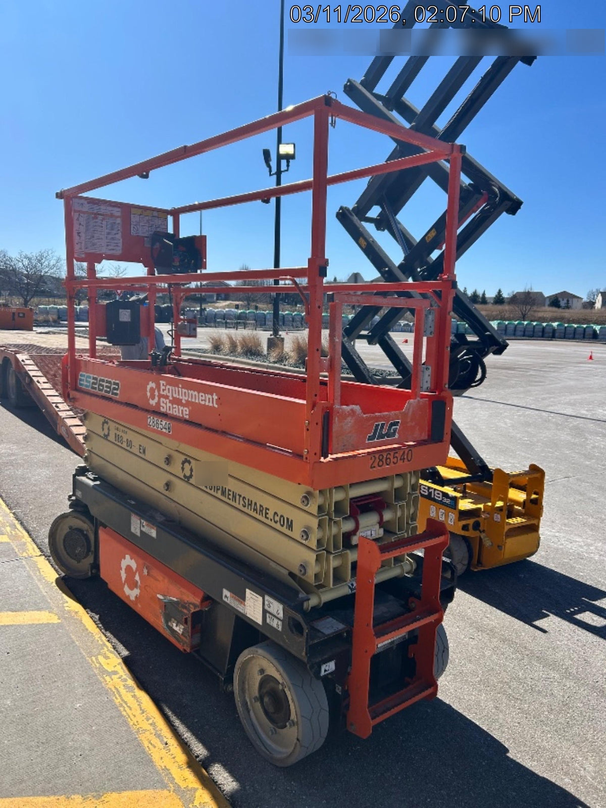 2022 JLG ES2632