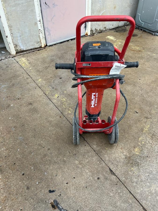 2023 HILTI TE 3000-AVR