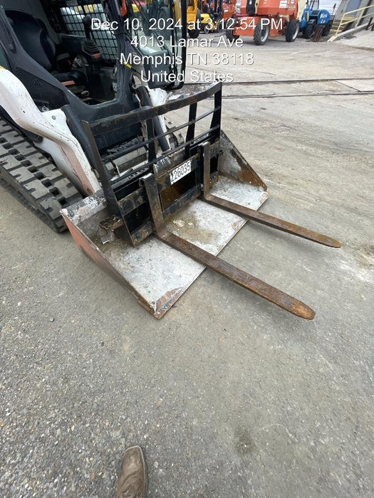 2022 ARROW MATERIAL HANDLING F5000