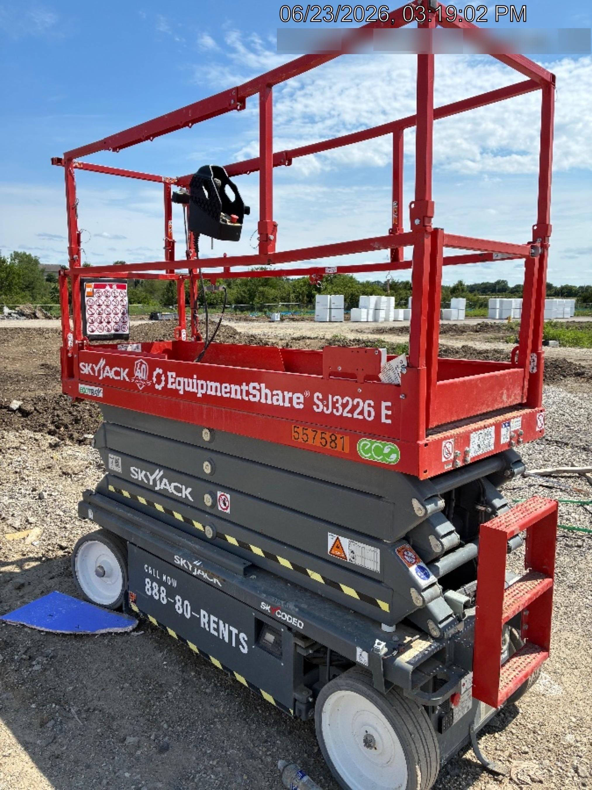 2025 SKYJACK SJ3226