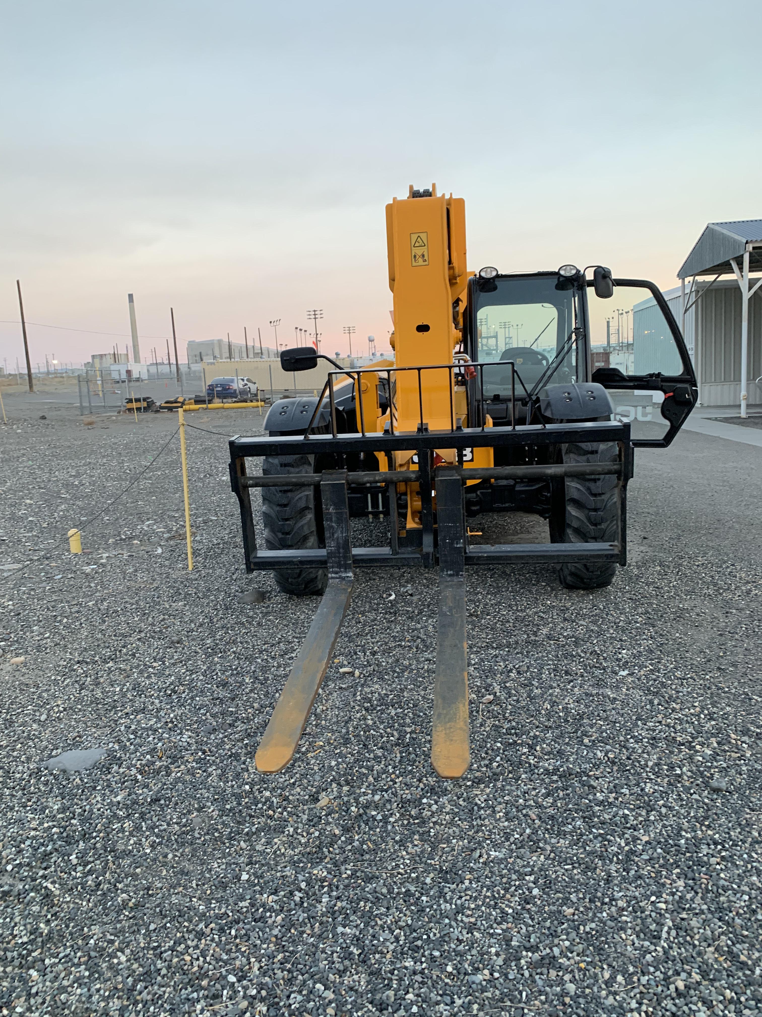 2020 JCB 509-42