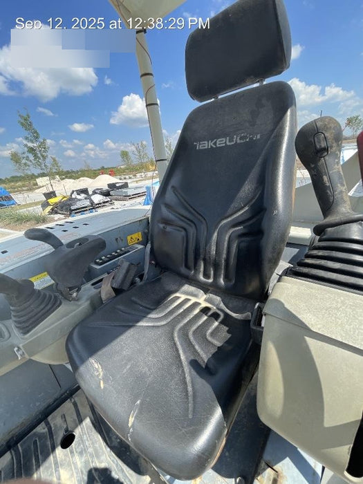 2019 Takeuchi TB260 Canopy, Standard Blade, Auxiliary hydraulics w/Manual QC, Hydraulic thumb, 12" ,18", 24" Bucket