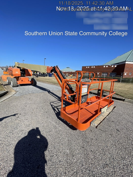 2019 JLG 860SJ