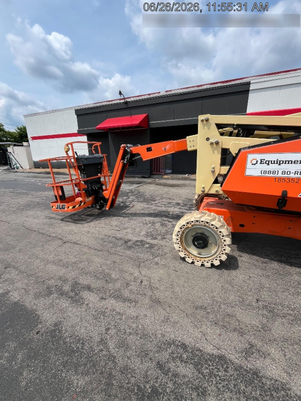 2021 JLG 340AJ