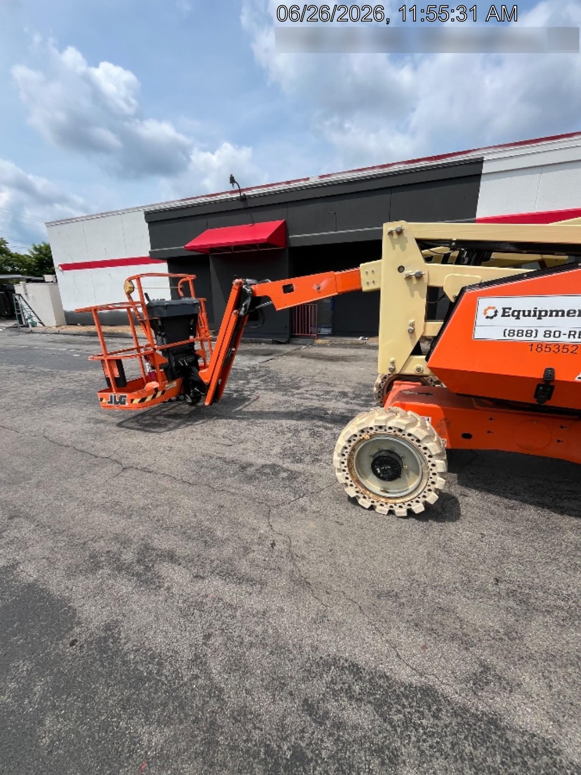 2021 JLG 340AJ