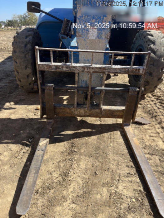 2018 Genie GTH-844 Genie GTH-844D w/Open ROPS, FF Tires, Work Light/Beacon, 60" Carriage and Forks