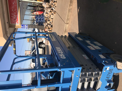 2019 Genie GS-1930 Fixed rails with chain Entry