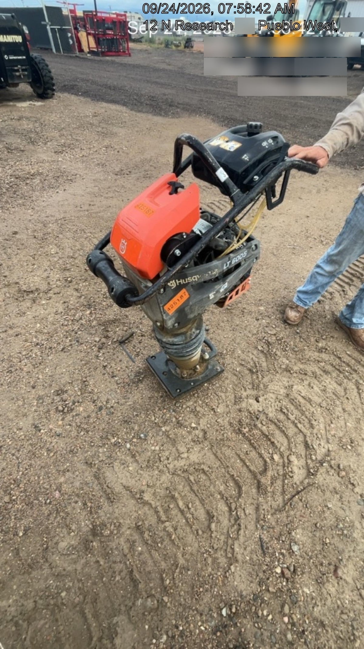 2024 HUSQVARNA LT6005