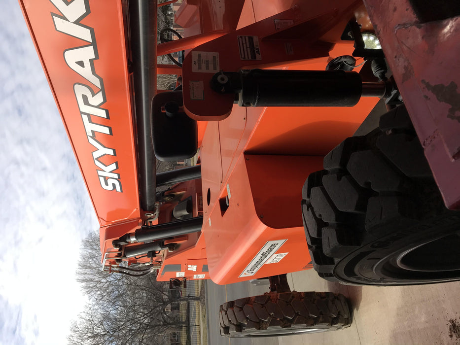 2019 Skytrak 6036 Canopy, Solid Tires, LED Work Lights, Beacon w/50" Carriage, 48" Pallet Forks