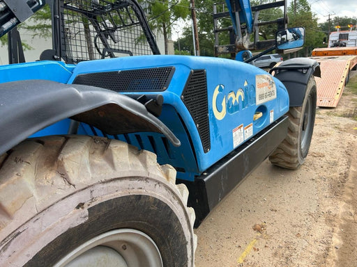 2018 Genie GTH-636 GTH-636 w/Open ROPS, Solid Tires, beacon/work lights, 48" carriage/forks