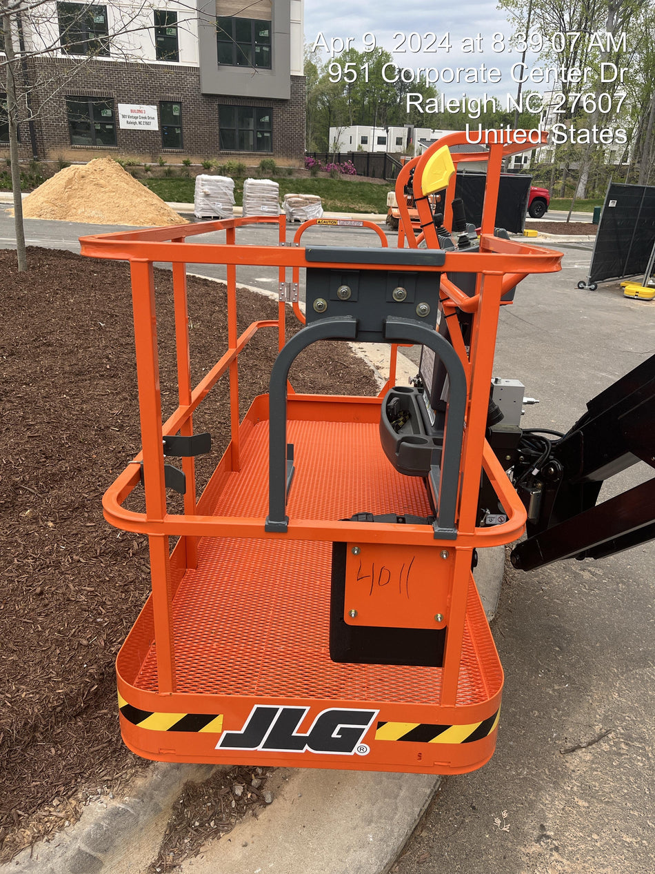 2024 JLG 860SJ