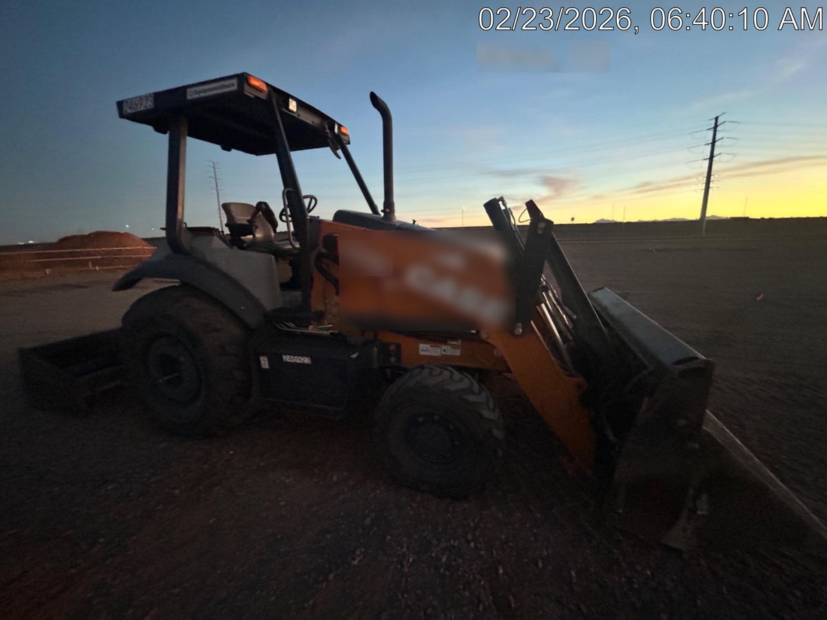 2022 CASE 570N EP