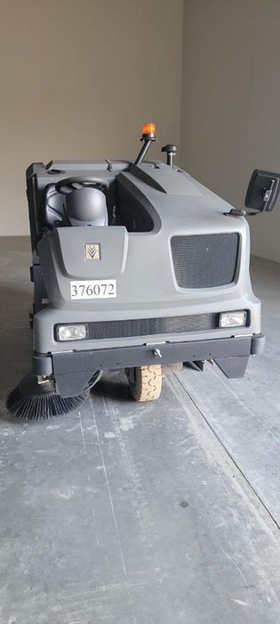 2024 KARCHER B 300 R