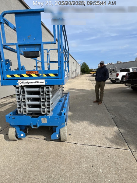 2022 GENIE GS-3246