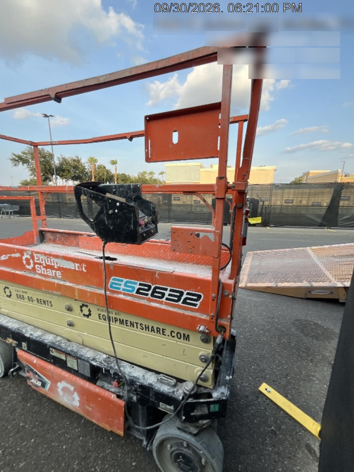 2022 JLG ES2632