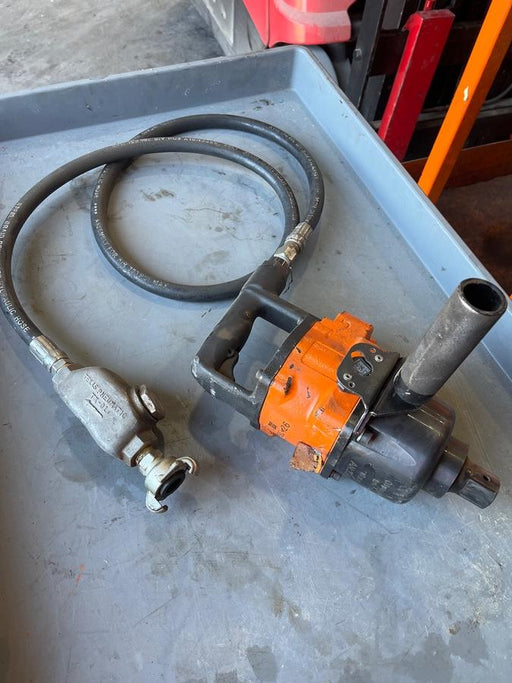 2023 MICHIGAN PNEUMATIC ES-4940B2-TRACKER