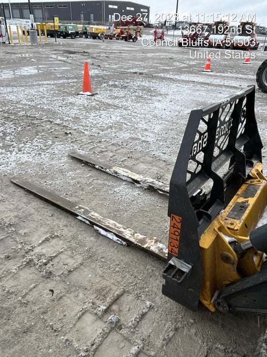 2022 PALADIN 48" Pallet Forks - Paladin