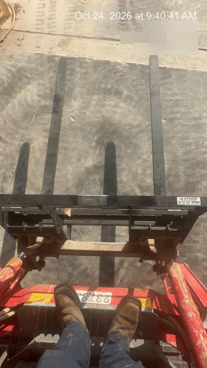 2026 ARROW MATERIAL HANDLING 72" Pallet Forks - Arrow