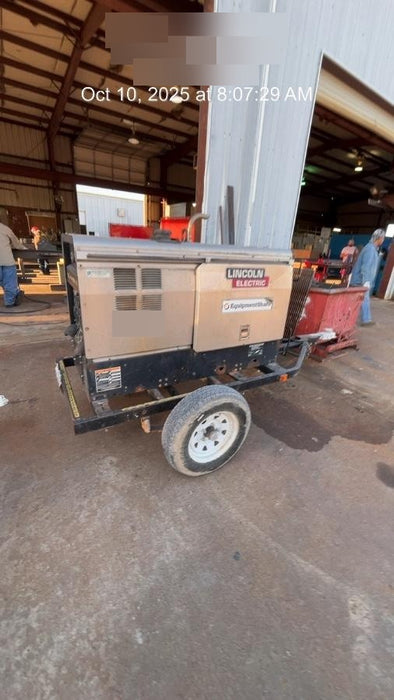 2019 Lincoln Electric Vantage 322 Welder Ready-Pak 3, Two wheel trailer, Fender and Light kit, Cable Rack