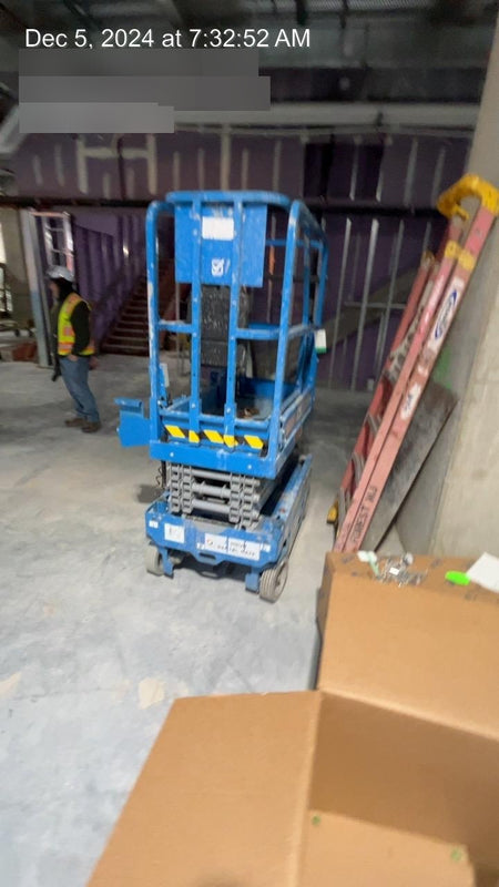 2021 GENIE GS-1330m