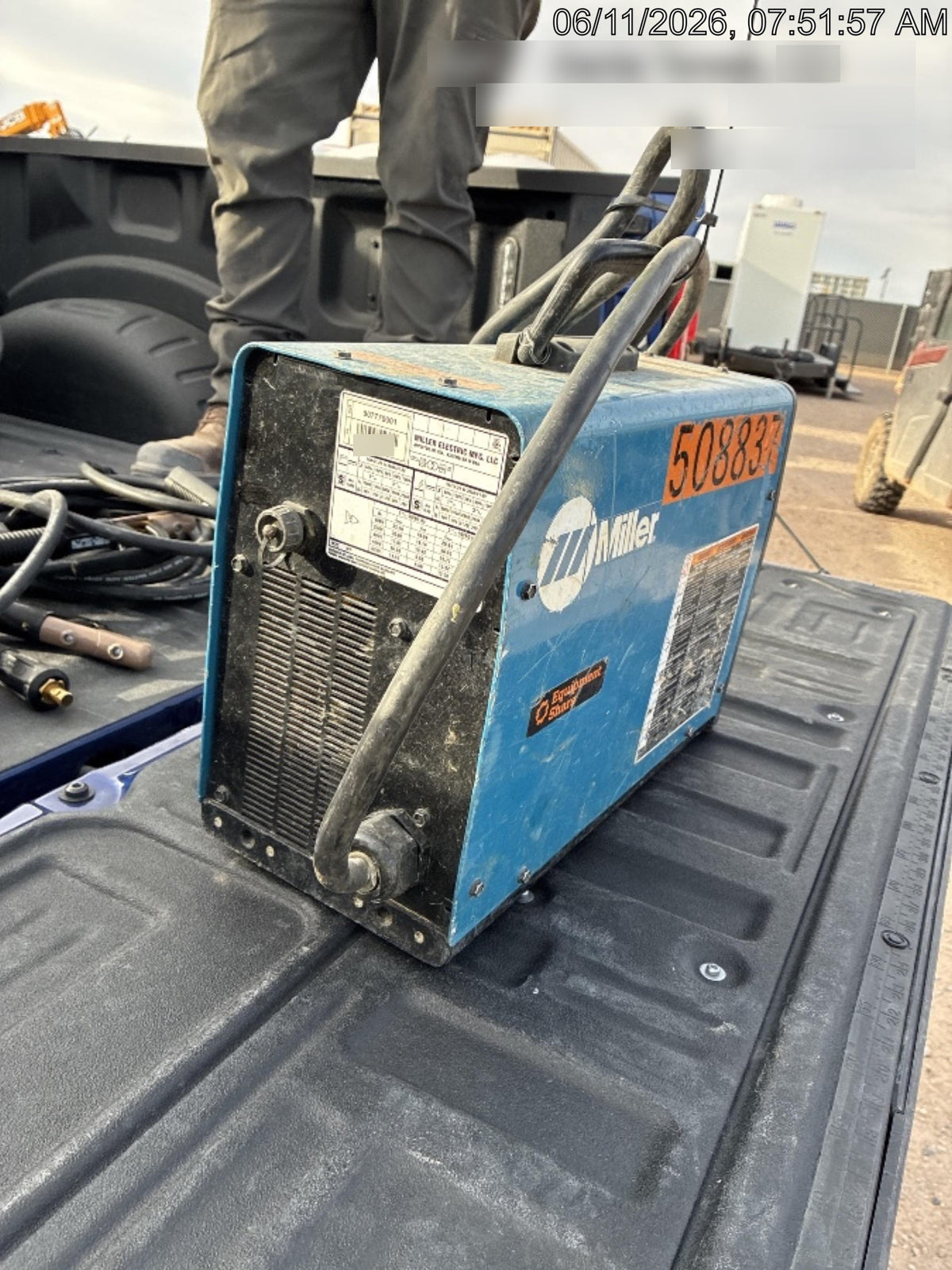 2025 MILLER ELECTRIC CST-282