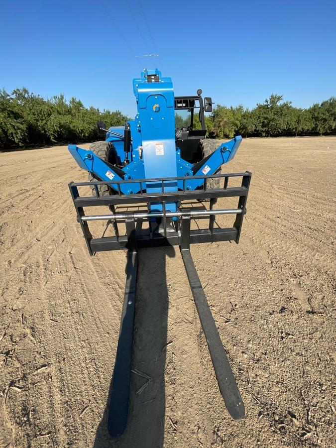 2025 GENIE GTH-1056