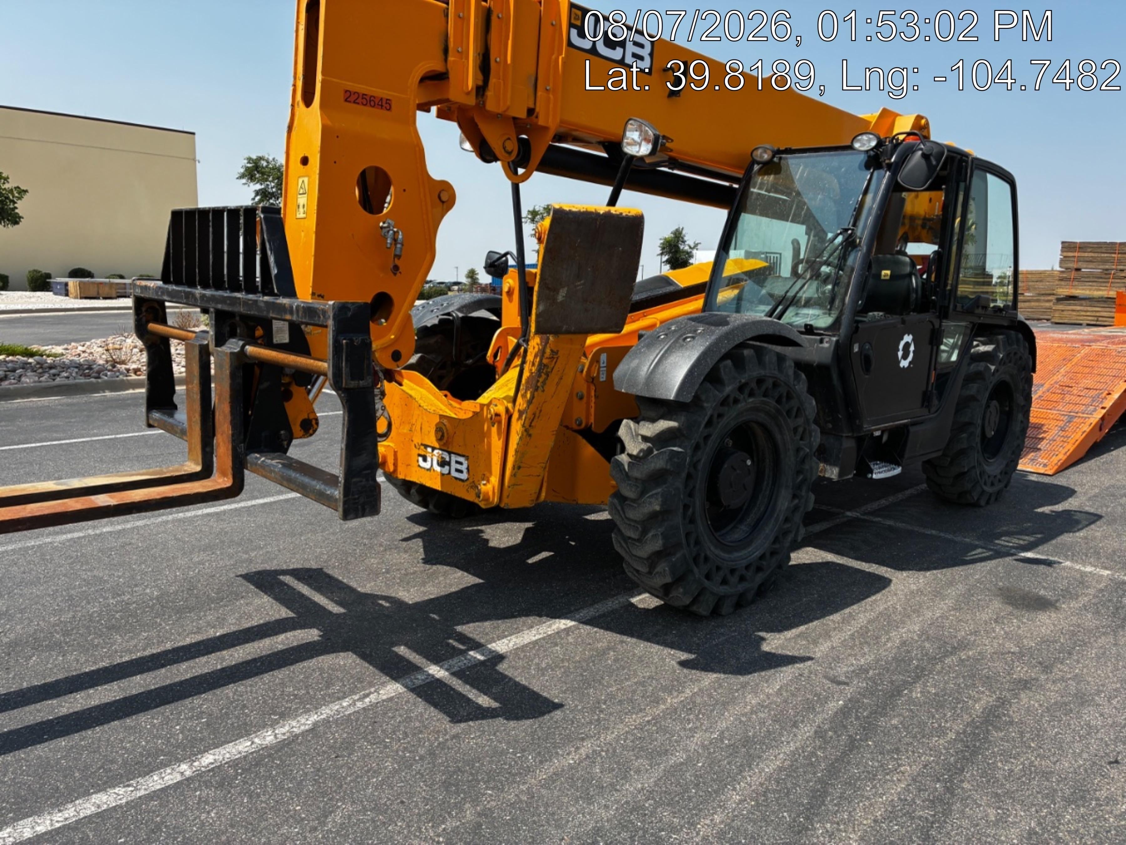 2022 JCB 512-56