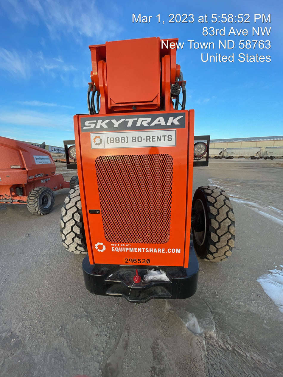2023 SKYTRAK 8042