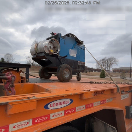 2019 Miller Electric BOBCAT 250 951600 PKG-250 amp Propane Welder, Standard w/Running Gear, Bracket, Hose"250 amp Propane Welder, Standard w/Running Gear, Bracket, Hose