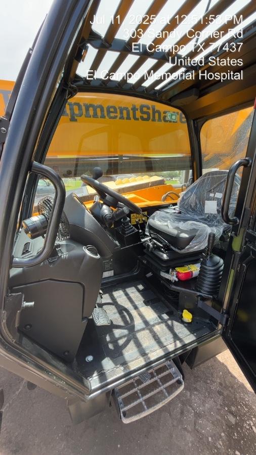 2025 JCB 509-42