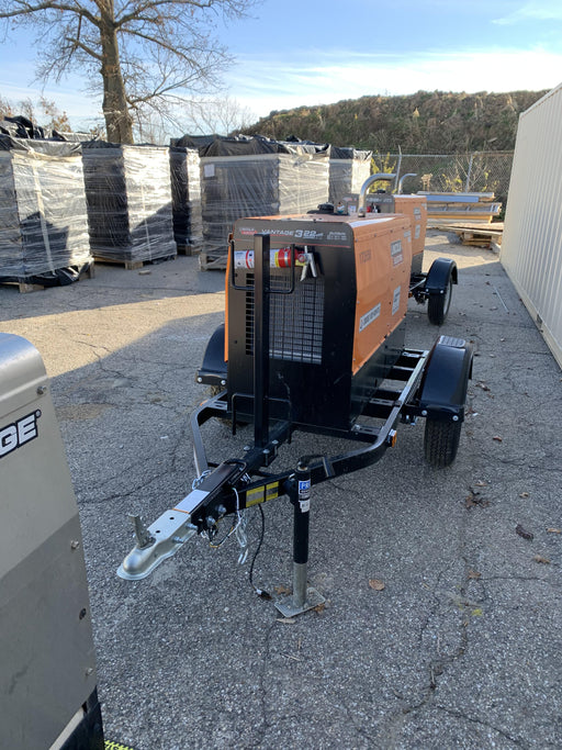 2021 Lincoln Electric Vantage 322 Vantage 322 Ready Pak 3 w/ Decals, ORANGE (includes trailer, cable rack, fender light kit) NO Telematics