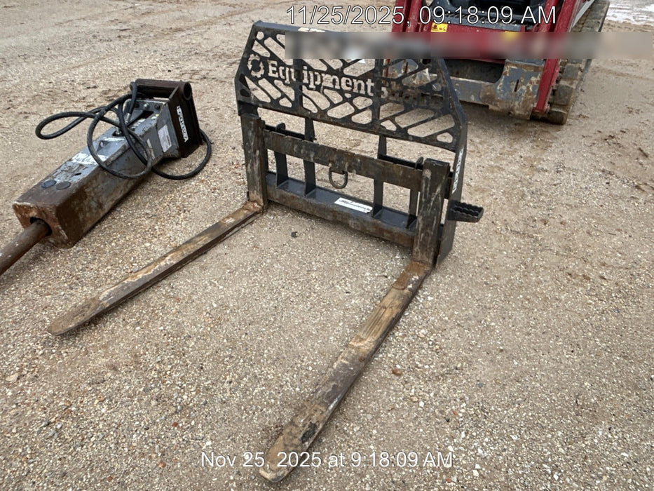 2022 PALADIN 48" Pallet Forks - Paladin