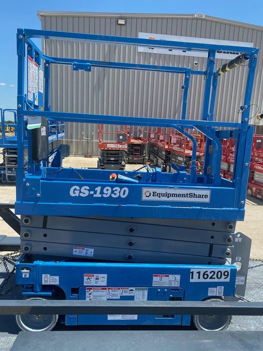 2020 Genie GS-1930 Solid Non Marking Tires, Beacon, Folding rails with half height swing gate