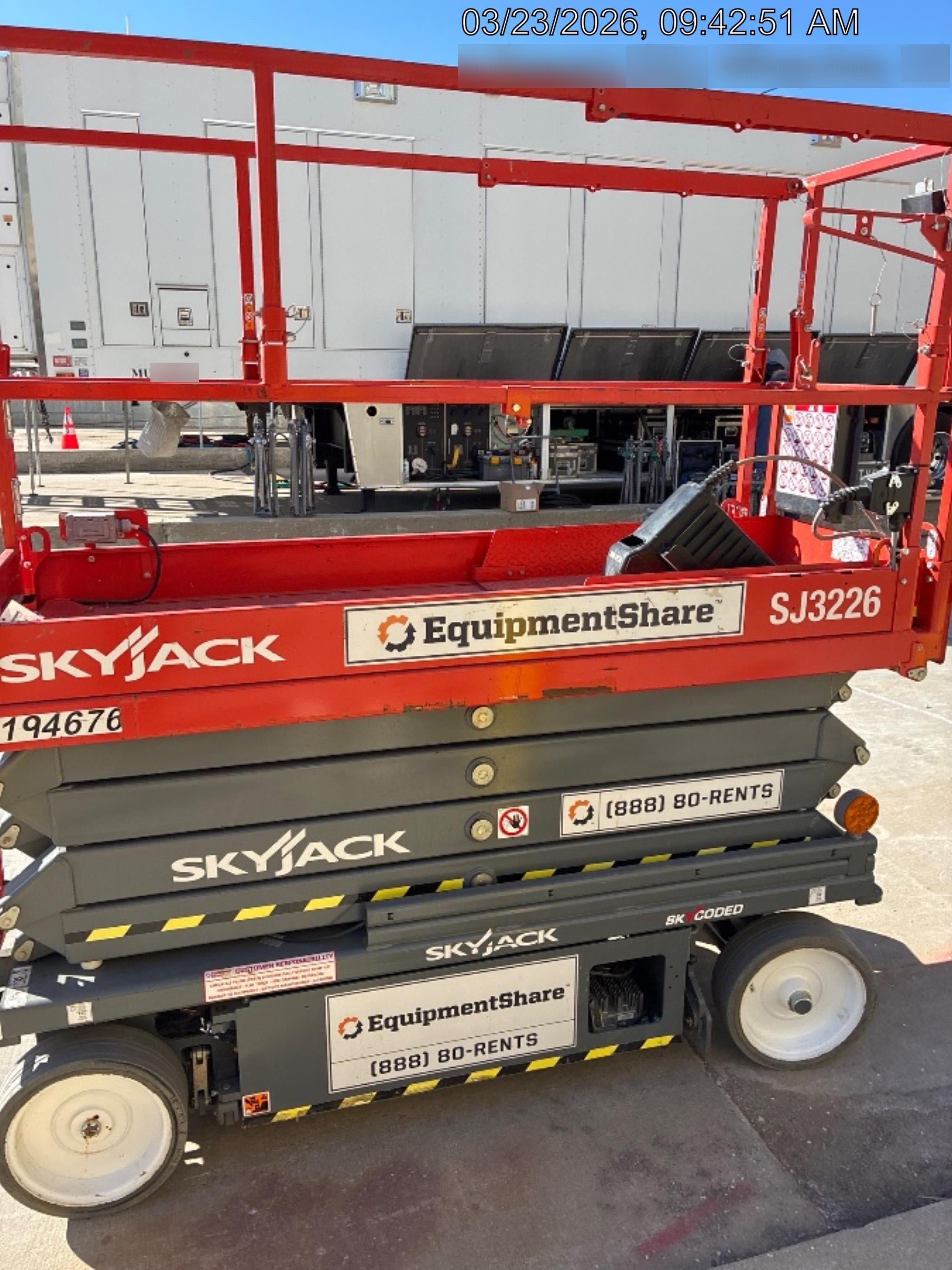 2022 JLG R1932