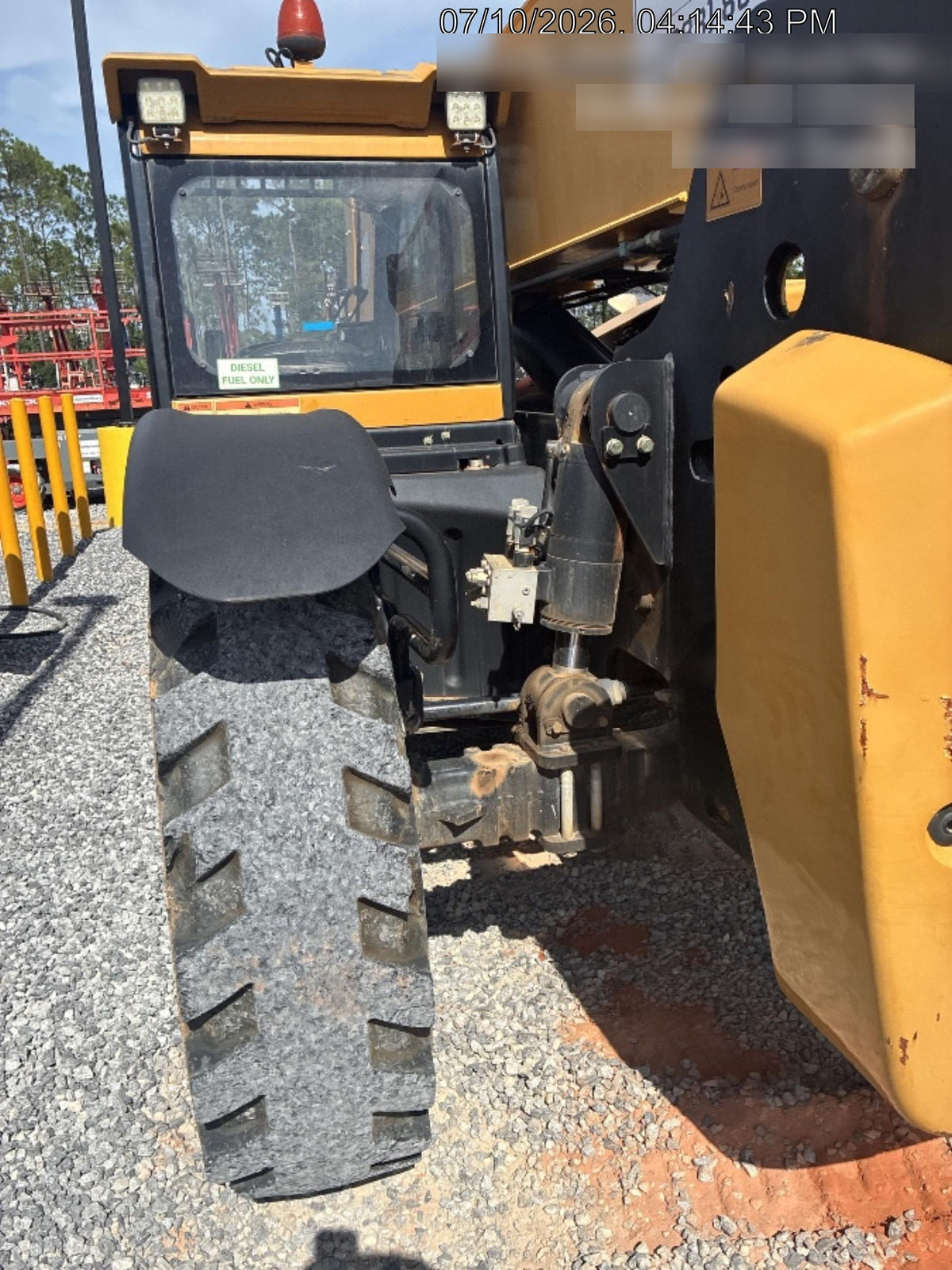 2021 SANY STH1056