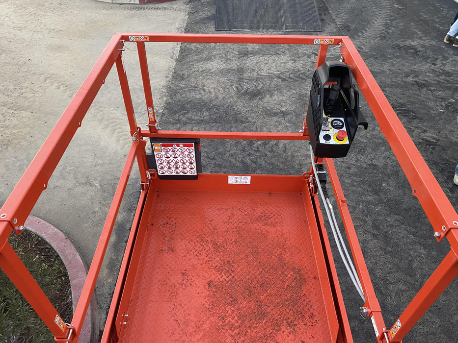 2022 SKYJACK SJ4740