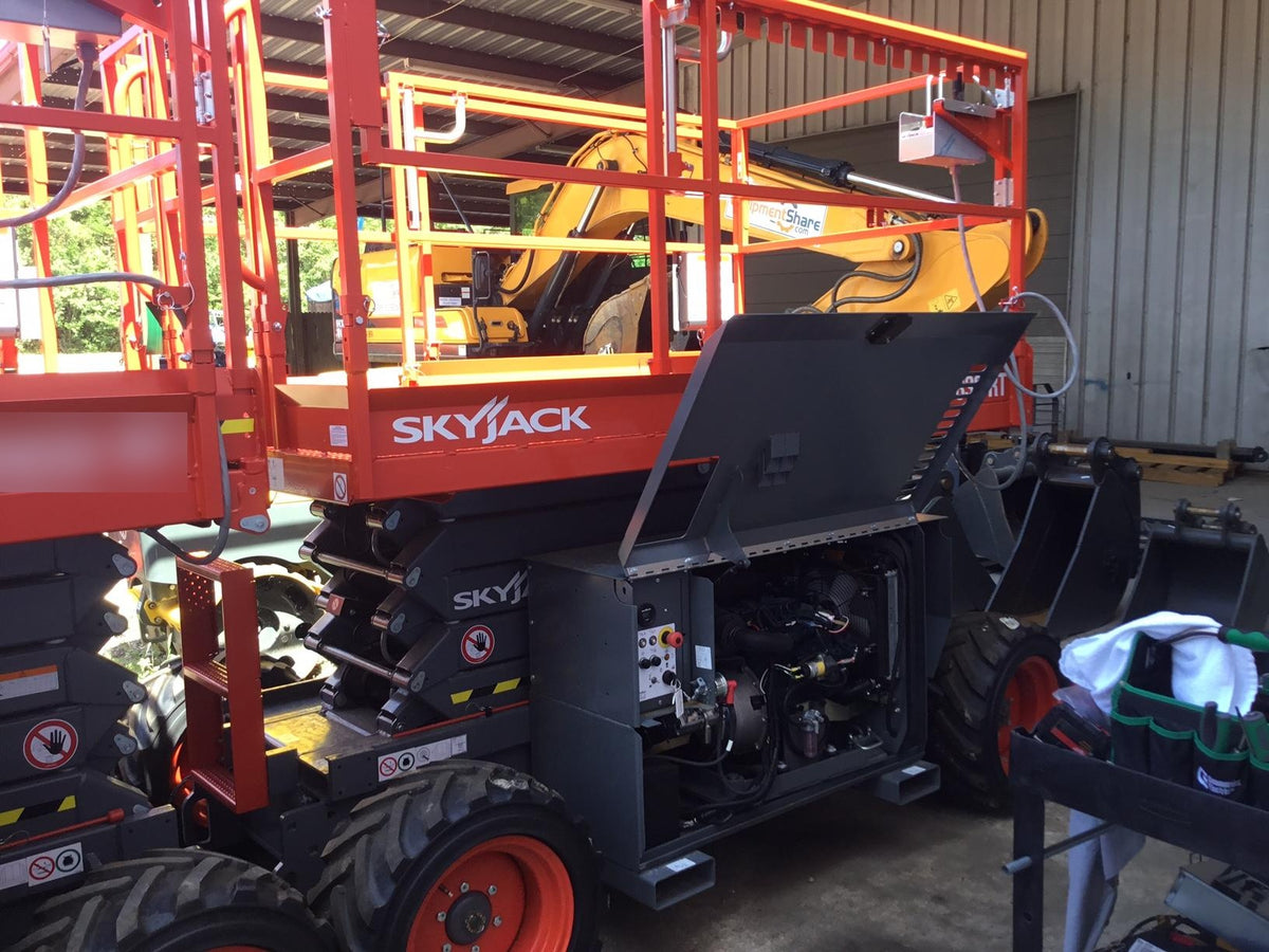 2017 SKYJACK SJ6832 RT