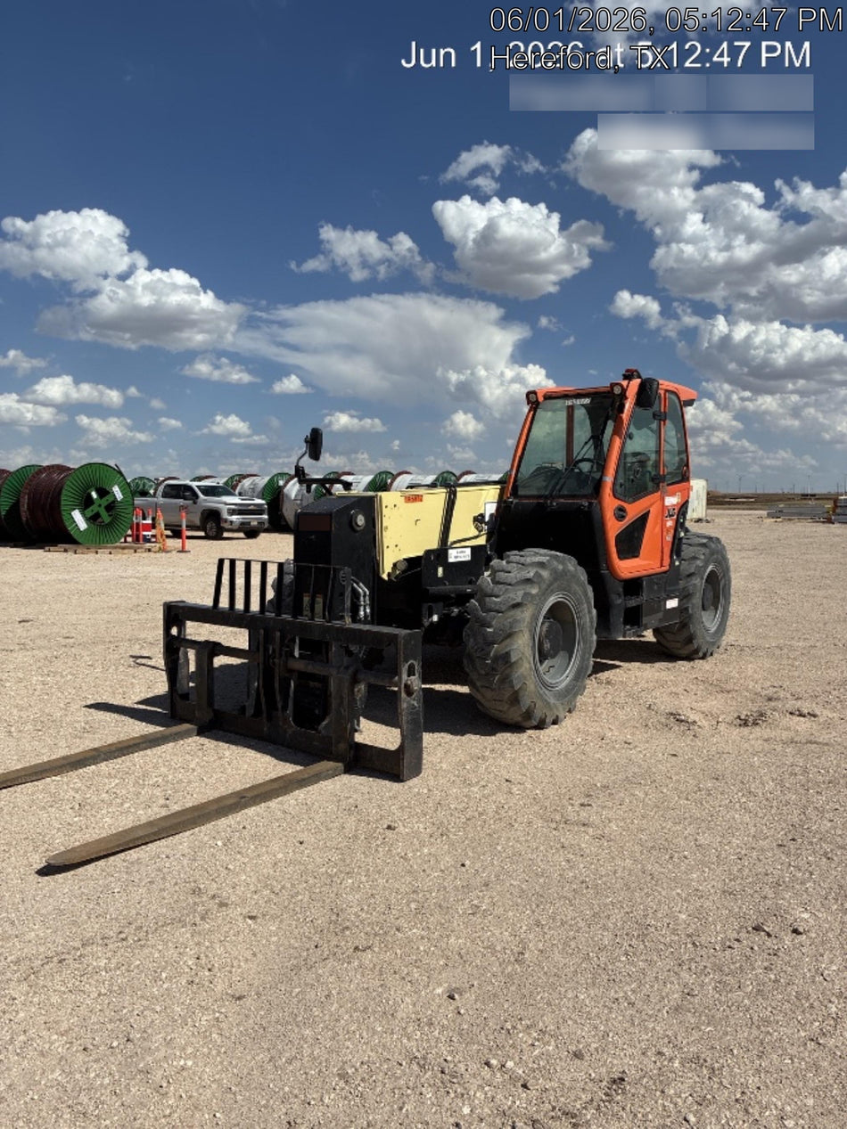 2021 JLG 1732
