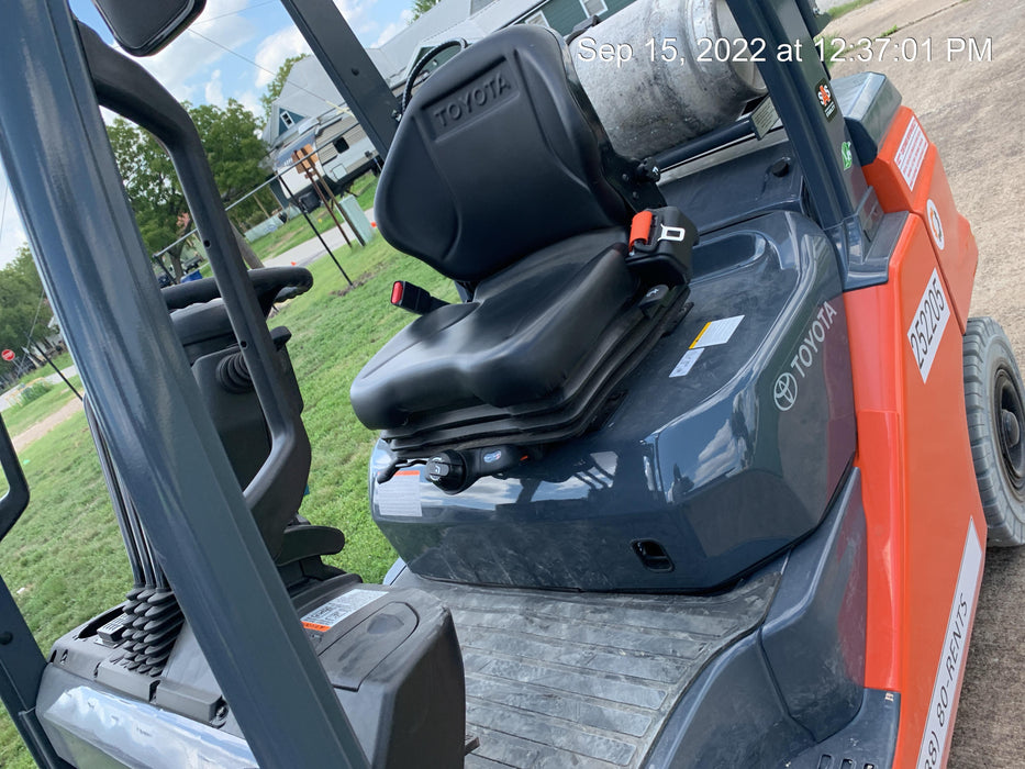 2022 TOYOTA 50-8FGU25