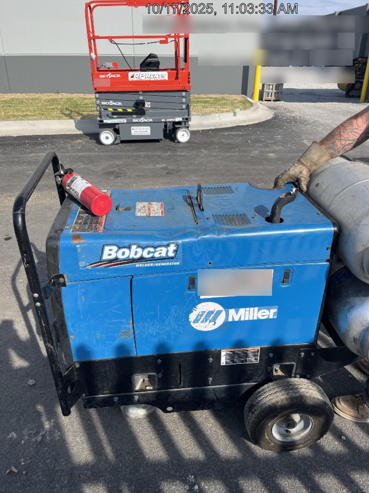 2019 Miller Electric BOBCAT 250 LP/Propane, Running Gear, Tank Bracket, Hose